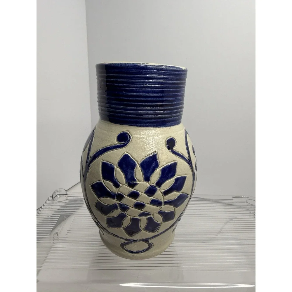 Williamsburg Pottery Cobalt Blue Hand-‎ Thrown Pitcher